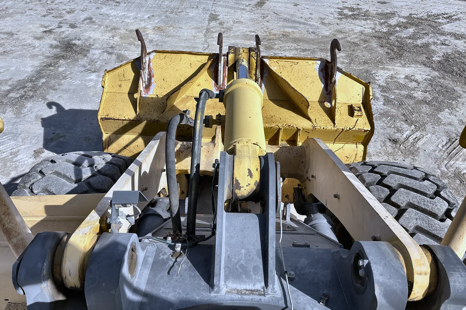 2001 Komatsu  WA380-5L - view 16 of 50