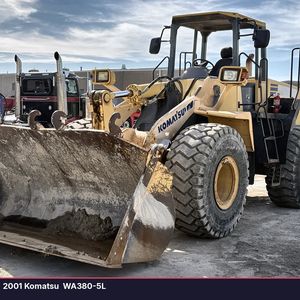 2001 Komatsu  WA380-5L - view 1 of 50