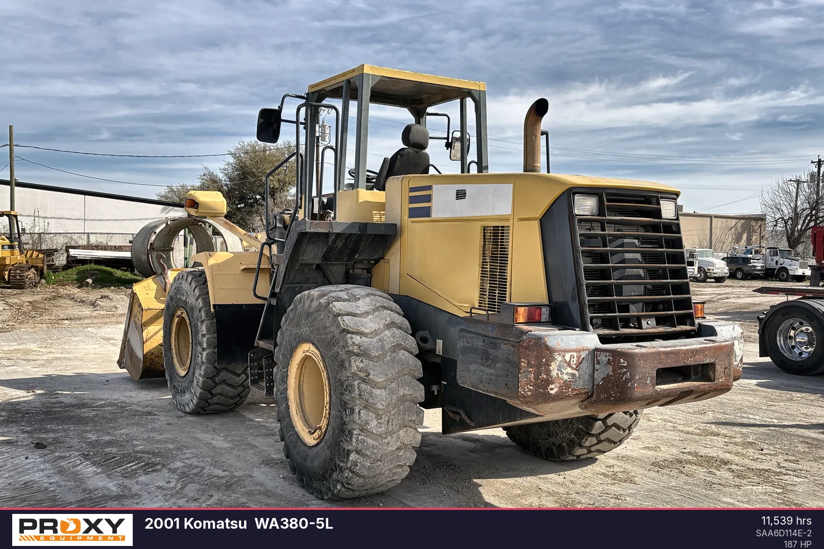 2001 Komatsu  WA380-5L - view 4 of 50