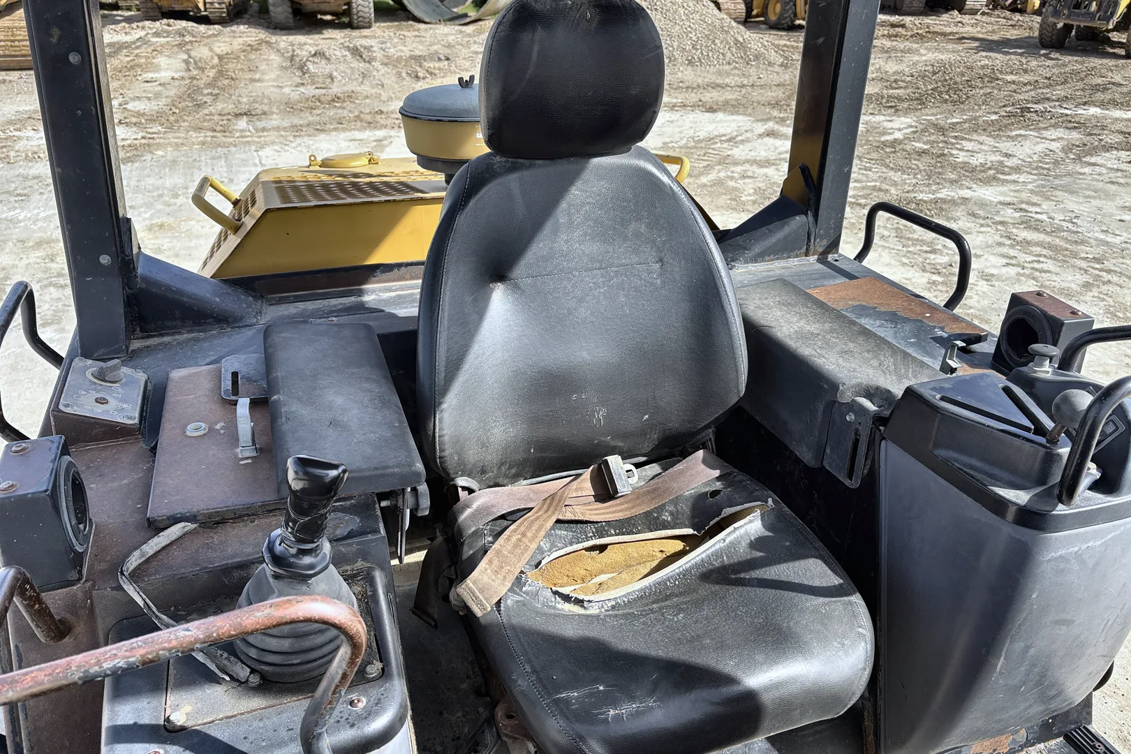 1995 CATERPILLAR 953C - view 16 of 48