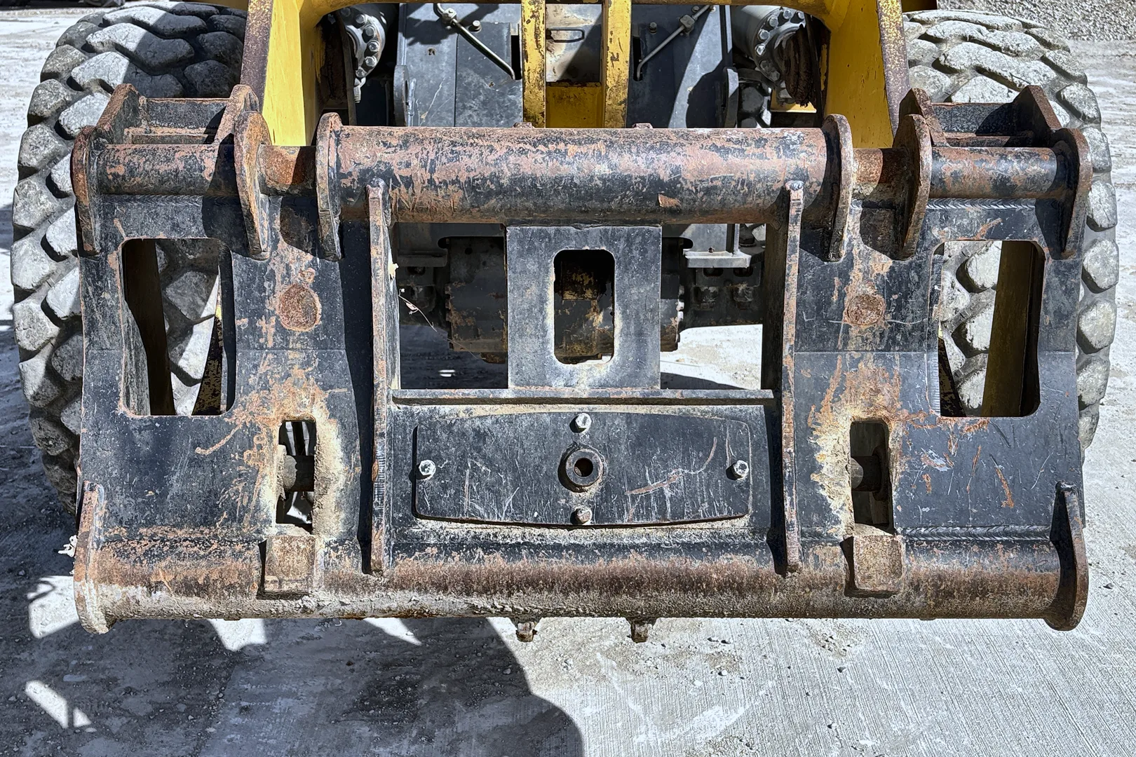 2004 Komatsu  WA320-5 - view 10 of 50