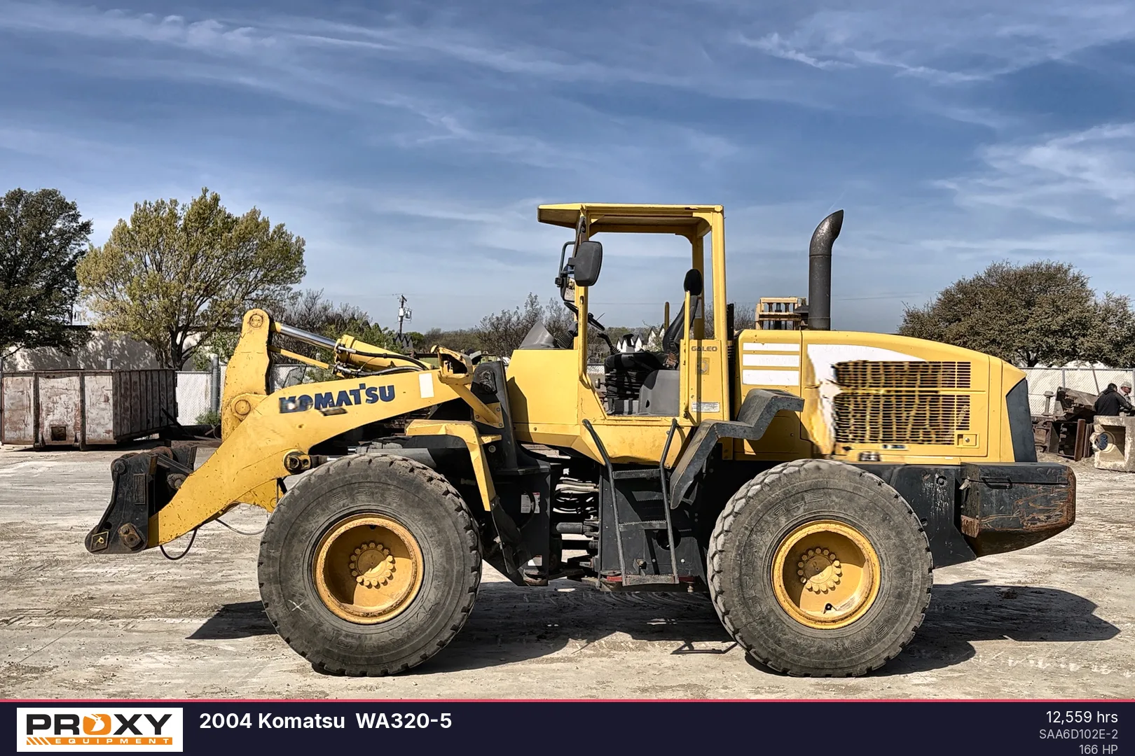 2004 Komatsu  WA320-5 - view 2 of 50