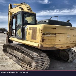 2005 Komatsu PC200LC-7L - view 4 of 47