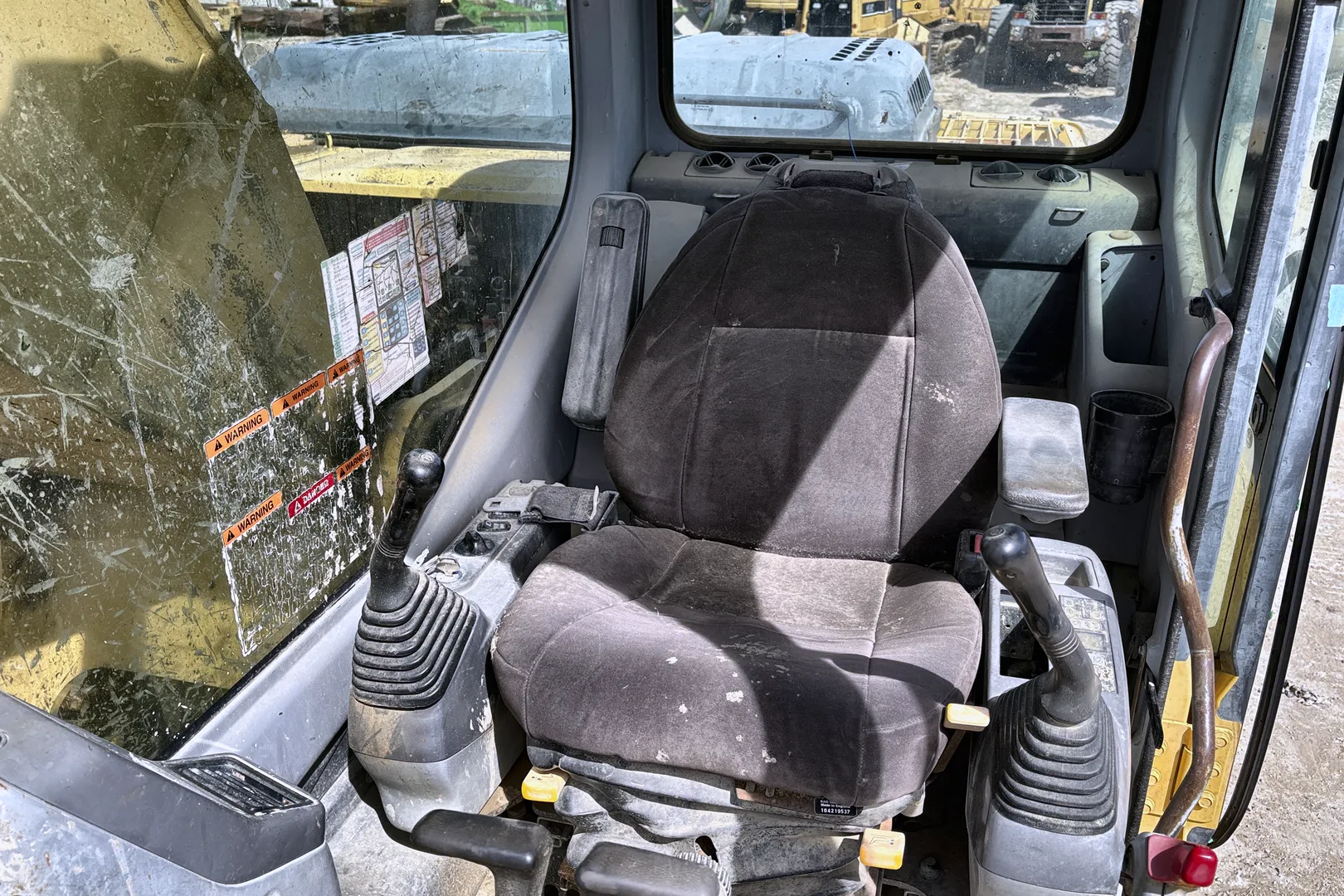 2008 KOMATSU PC200LC-7 - view 14 of 48