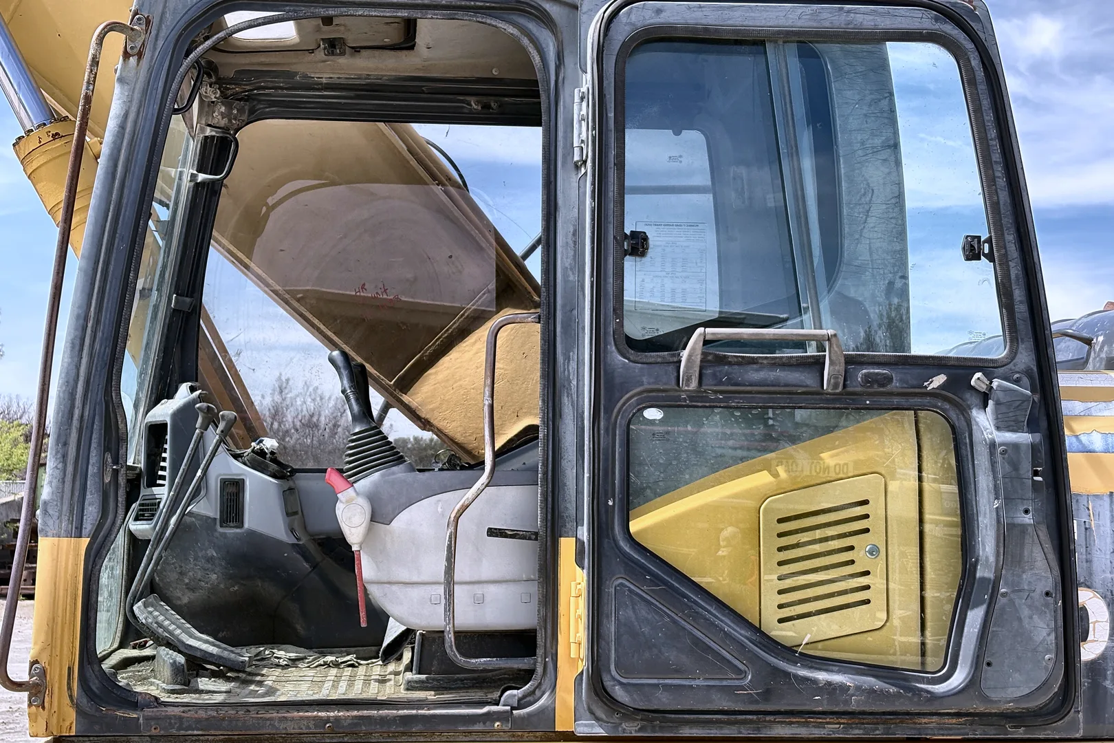 2008 KOMATSU PC200LC-7 - view 15 of 44